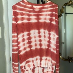 Time & Tru Orange and Cream Sweater